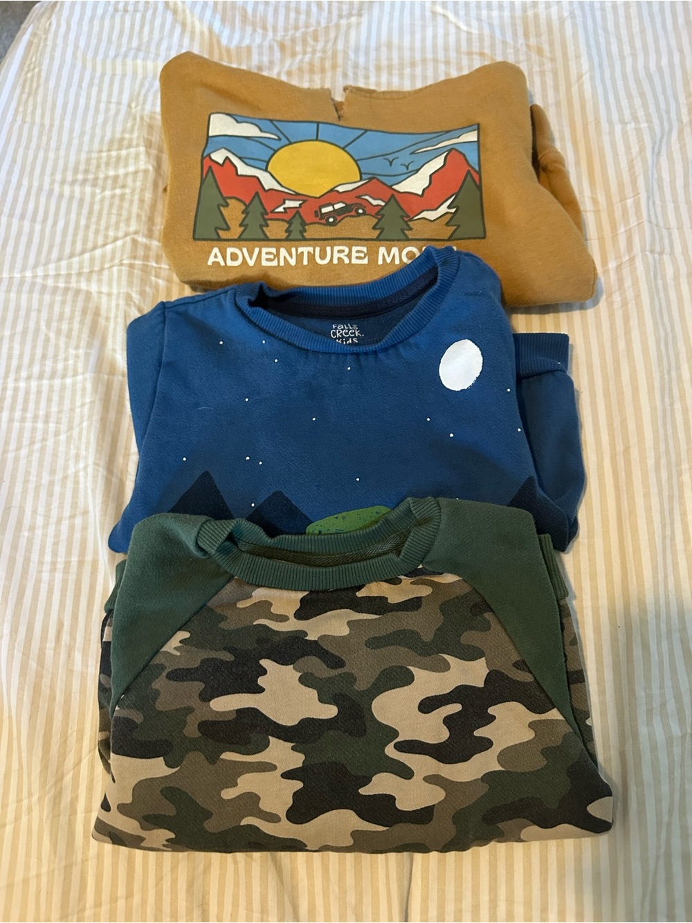 :T Boy Sweatshirt Bundle